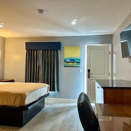 Oceanside Inn & Suites Dış mekan fotoğraf