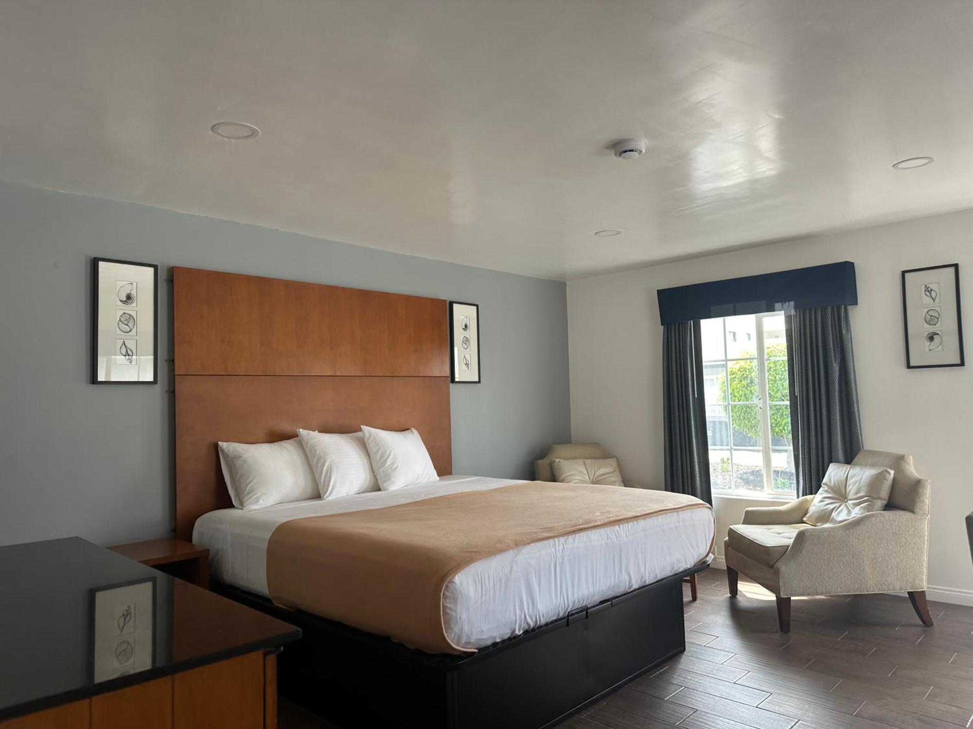 Oceanside Inn & Suites Dış mekan fotoğraf