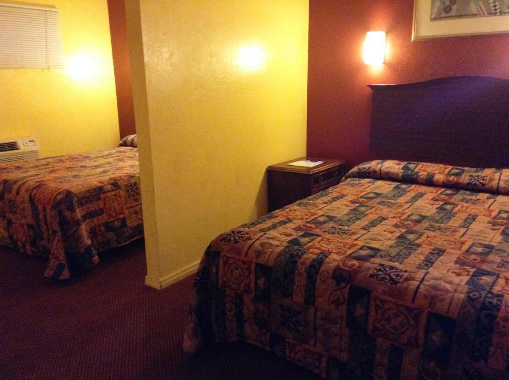 Oceanside Inn & Suites Oda fotoğraf