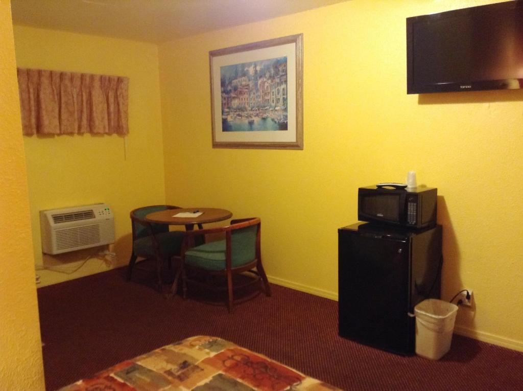 Oceanside Inn & Suites Oda fotoğraf