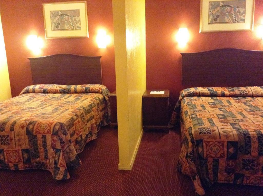 Oceanside Inn & Suites Dış mekan fotoğraf