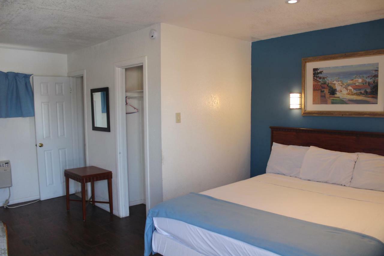 Oceanside Inn & Suites Dış mekan fotoğraf