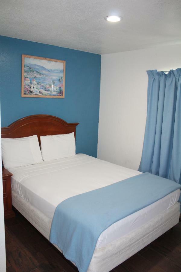 Oceanside Inn & Suites Dış mekan fotoğraf
