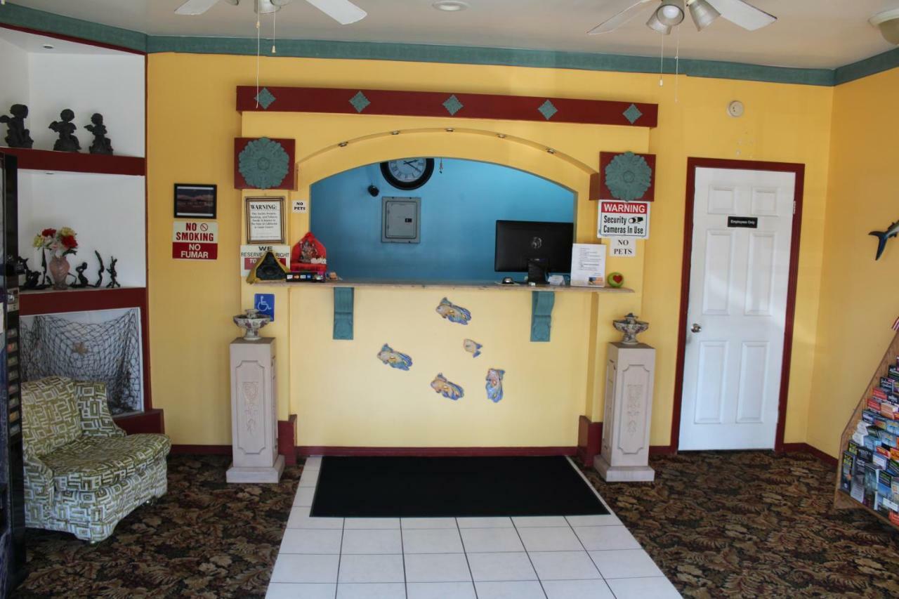 Oceanside Inn & Suites Dış mekan fotoğraf
