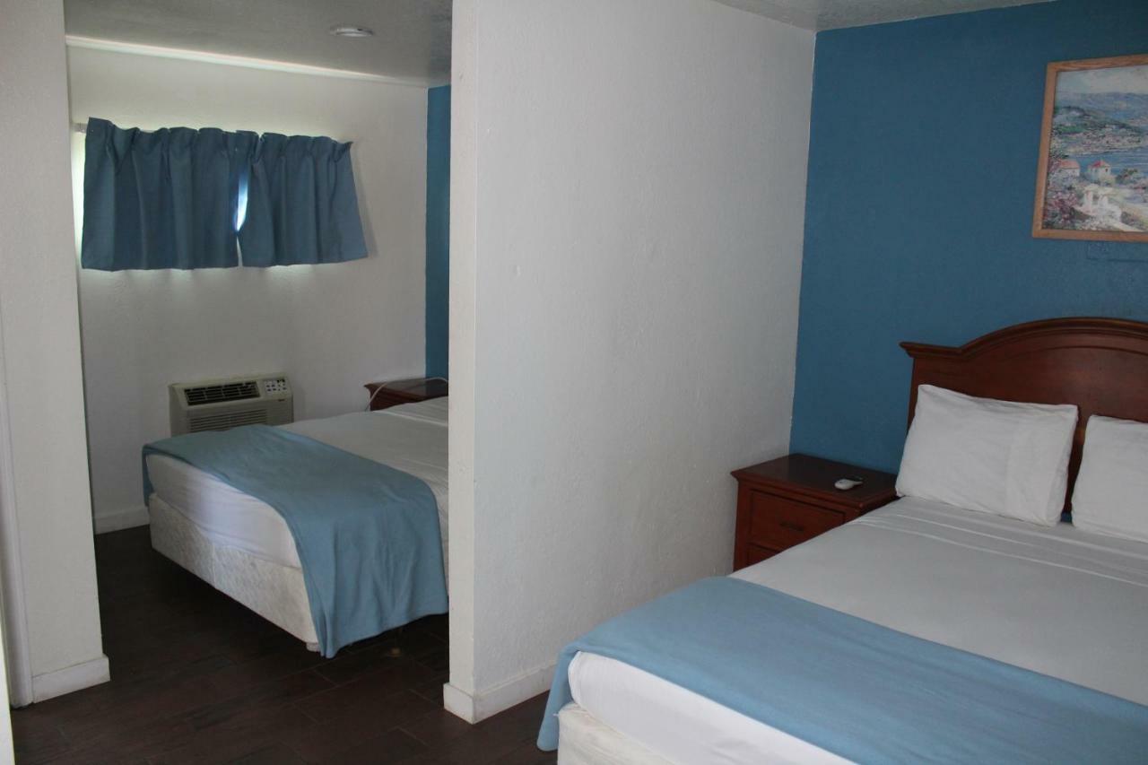 Oceanside Inn & Suites Dış mekan fotoğraf